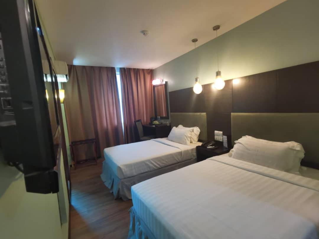 2 Inn 1 Boutique Hotel & Spa SDK Exterior photo